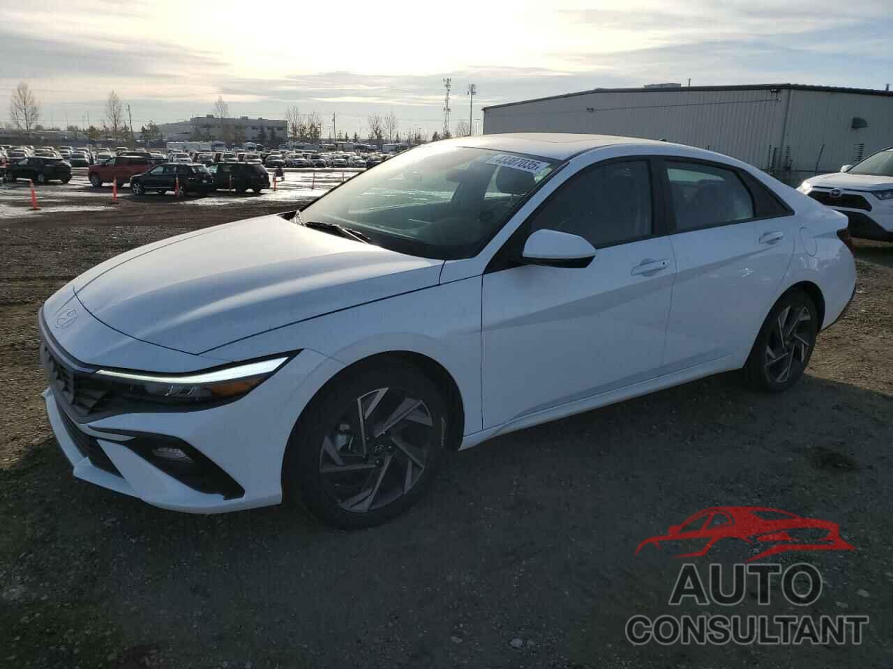 HYUNDAI ELANTRA 2024 - KMHLM4DGXRU701453