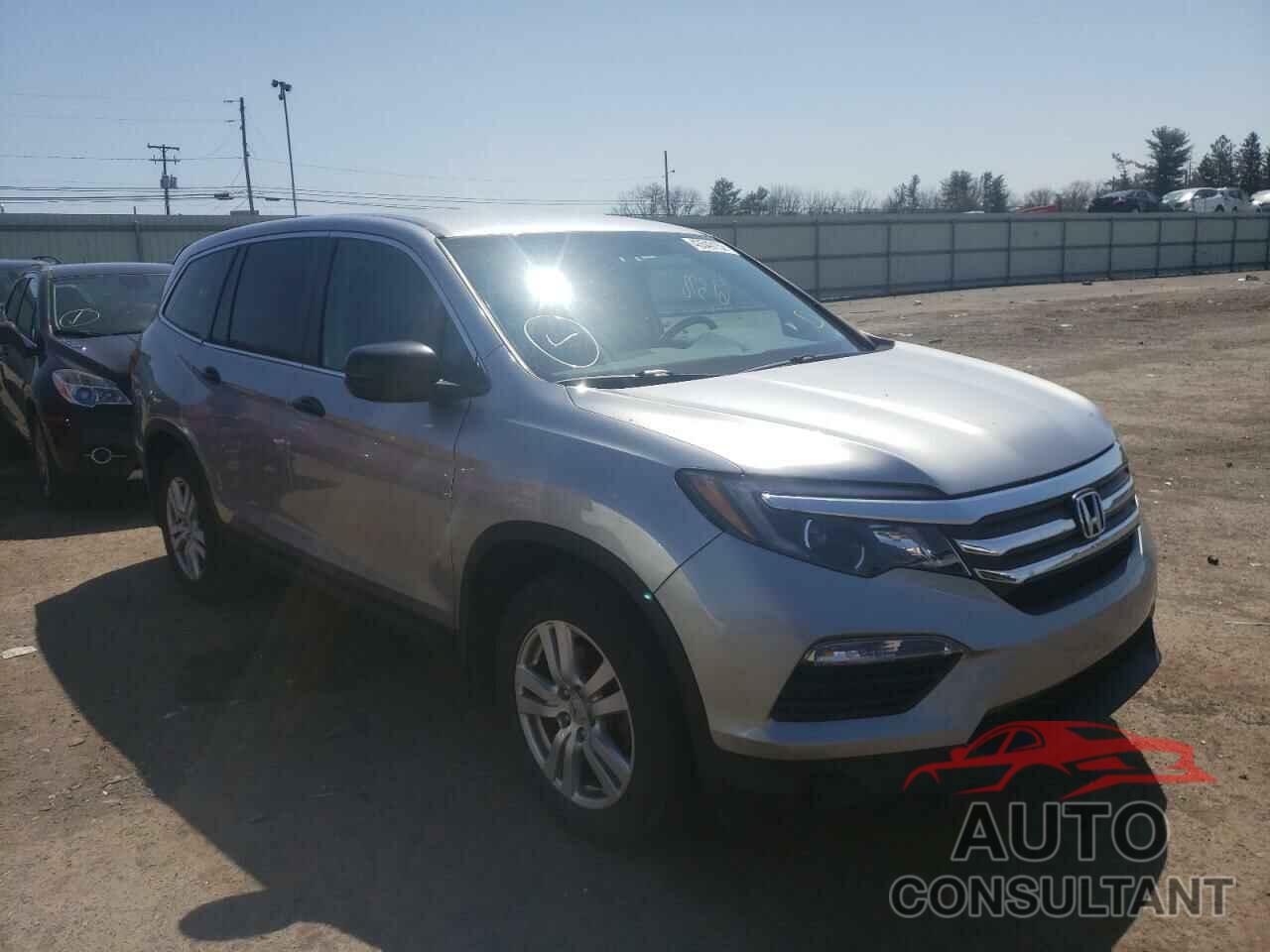 HONDA PILOT 2017 - 5FNYF6H16HB007775
