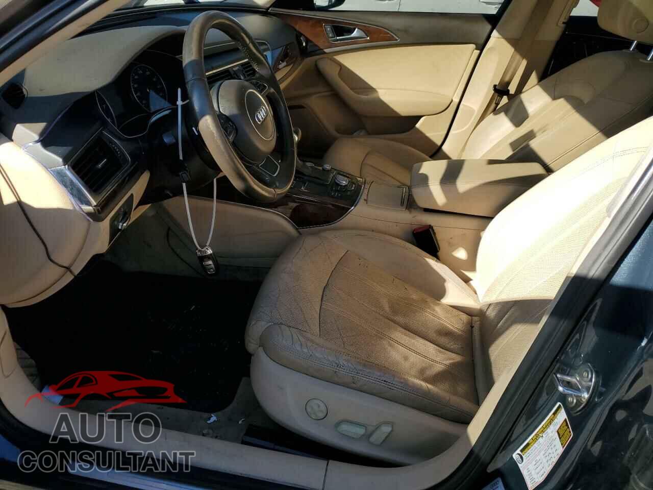 AUDI A6 2012 - WAUBGAFC8CN003082
