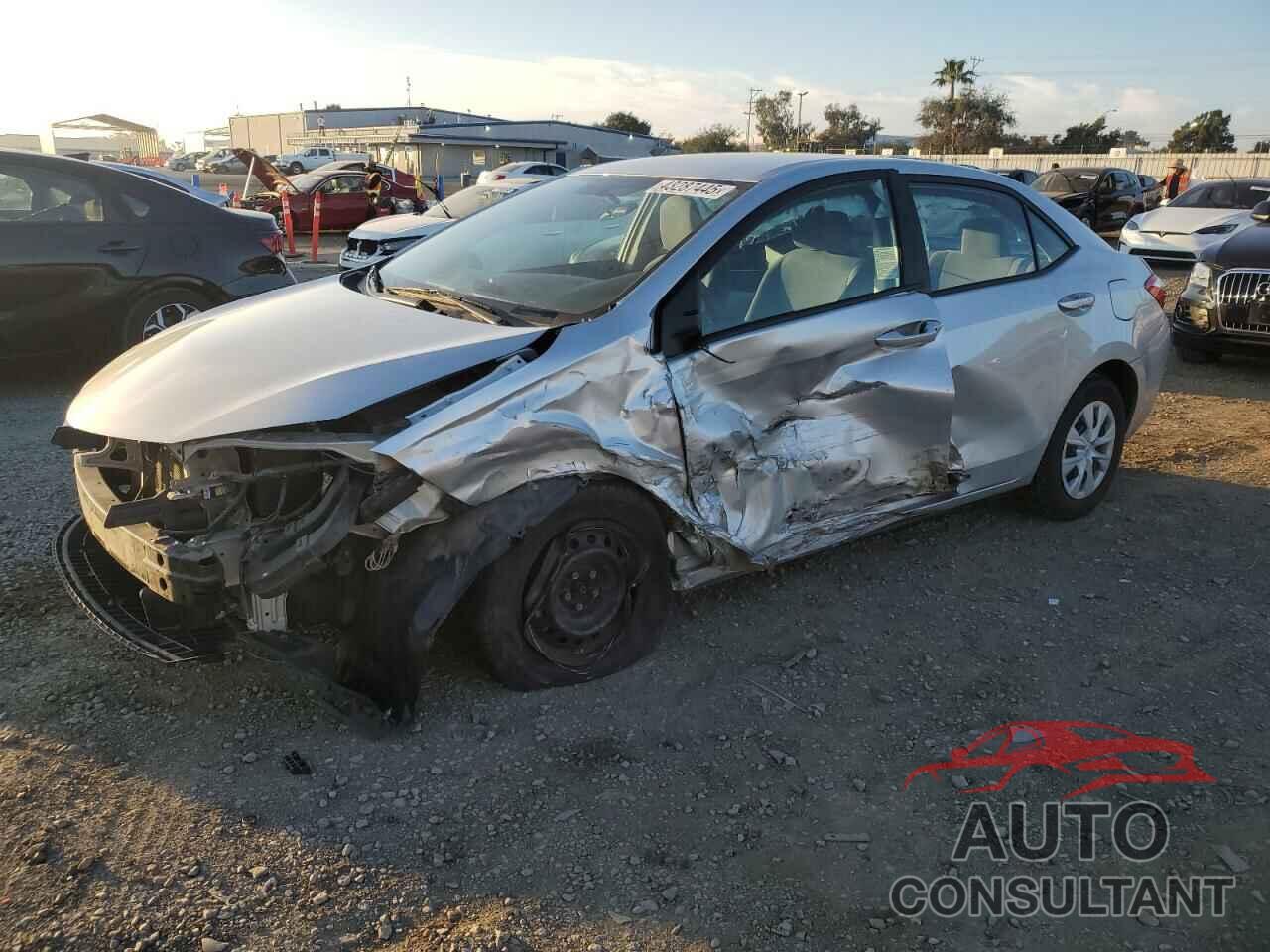 TOYOTA COROLLA 2015 - 5YFBURHE0FP265338