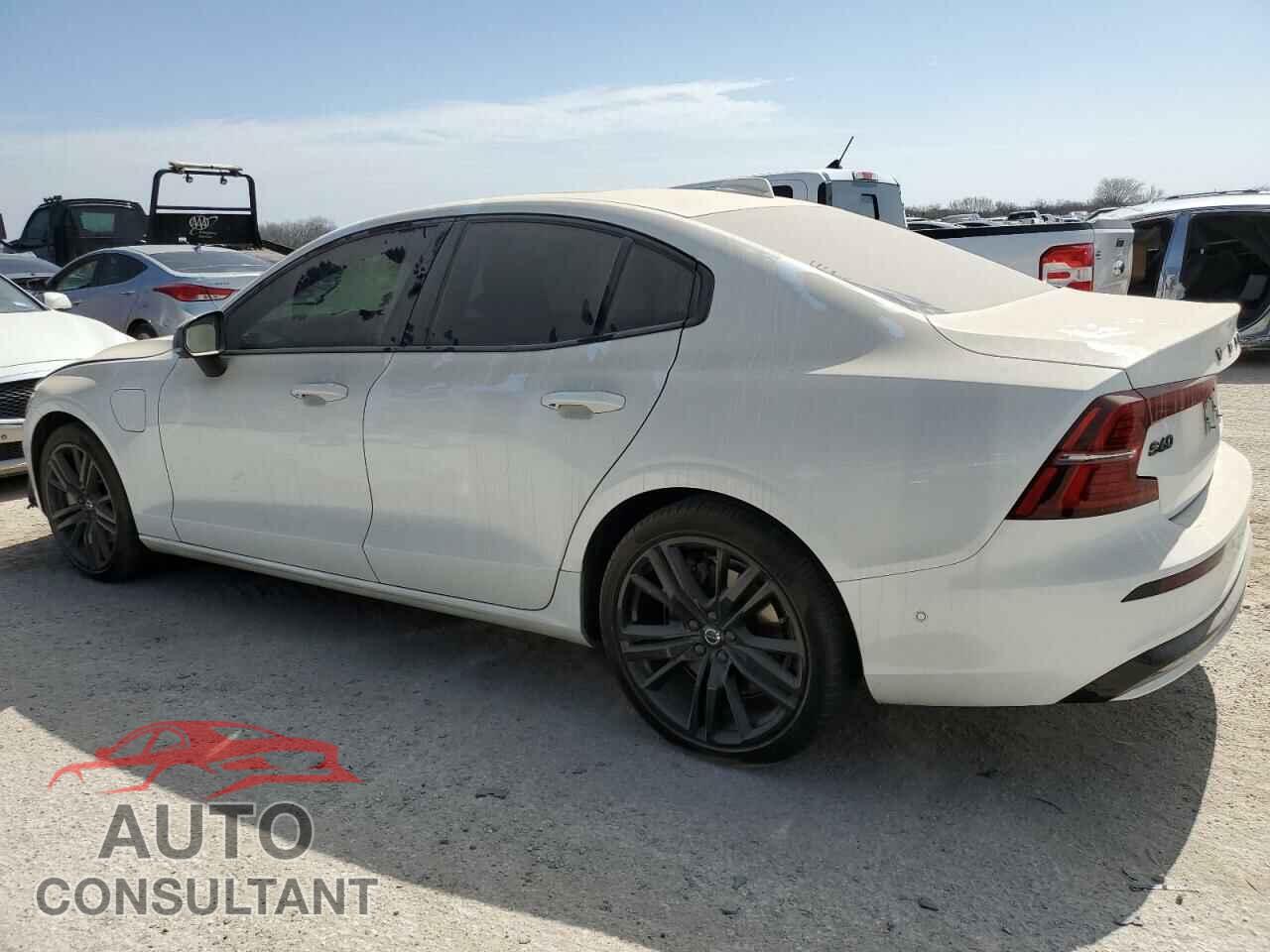 VOLVO S60 PLUS 2023 - 7JRH60FT5PG224905