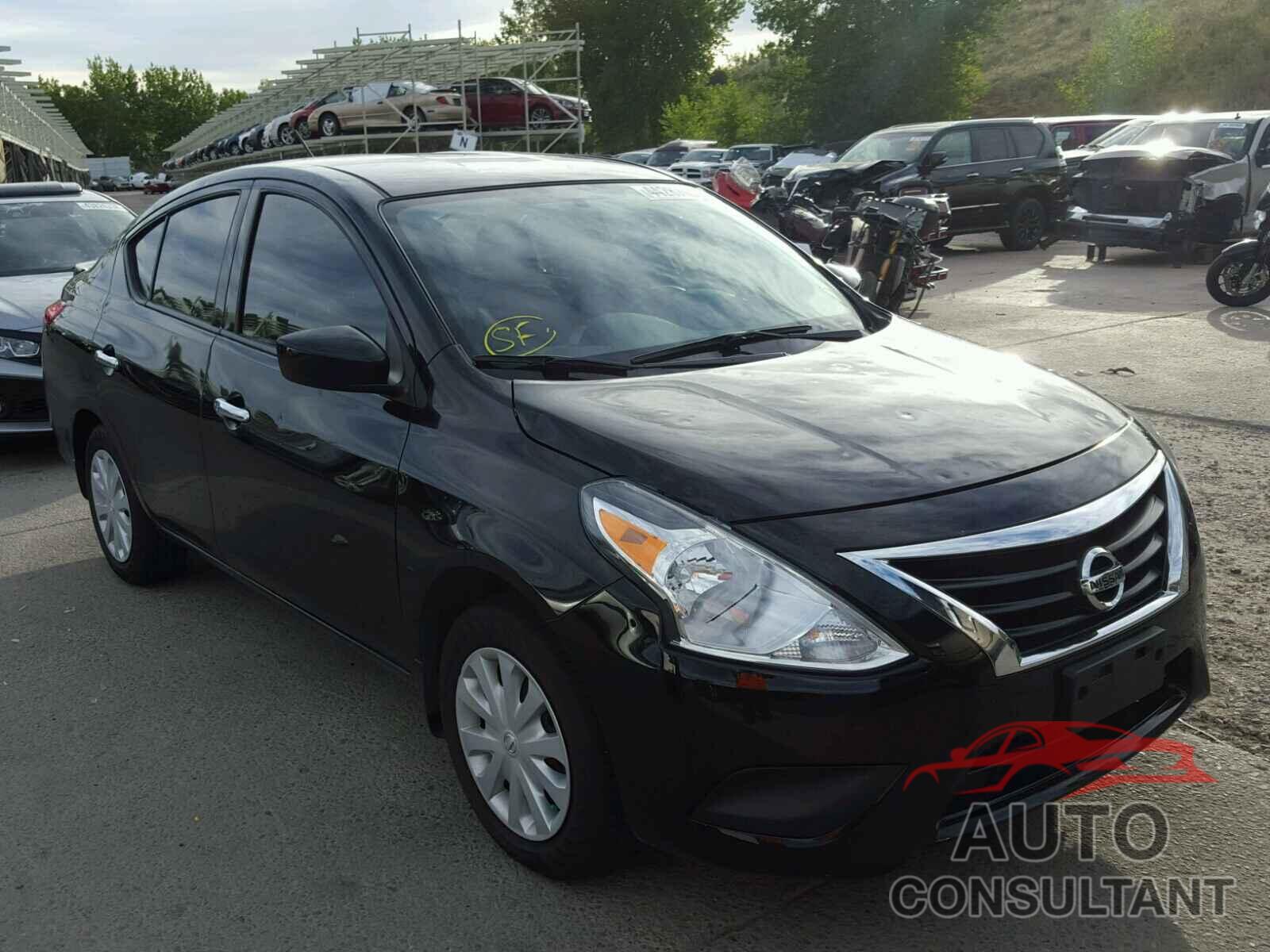NISSAN VERSA 2017 - 3N1CN7AP1HL828661