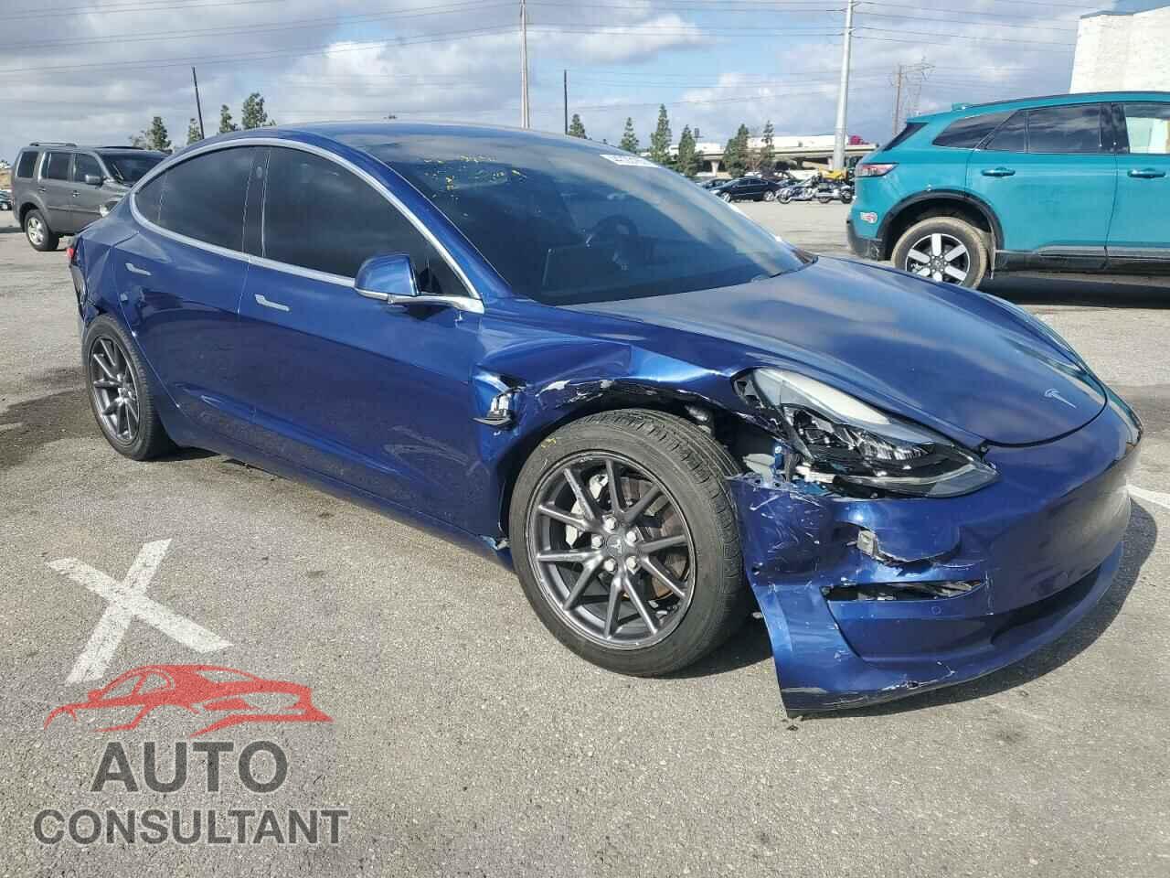 TESLA MODEL 3 2018 - 5YJ3E1EB2JF146577