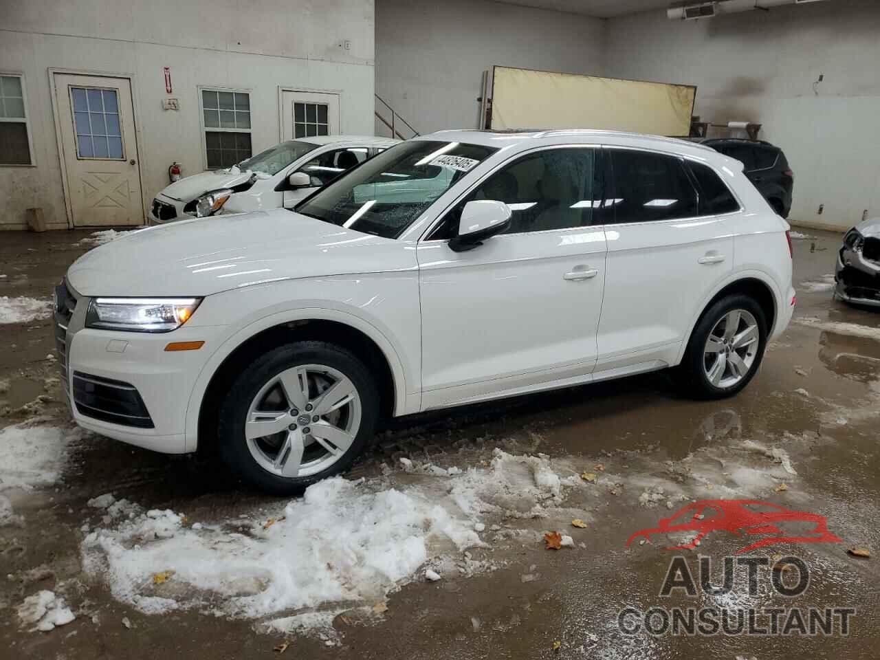 AUDI Q5 2019 - WA1ANAFY1K2023149