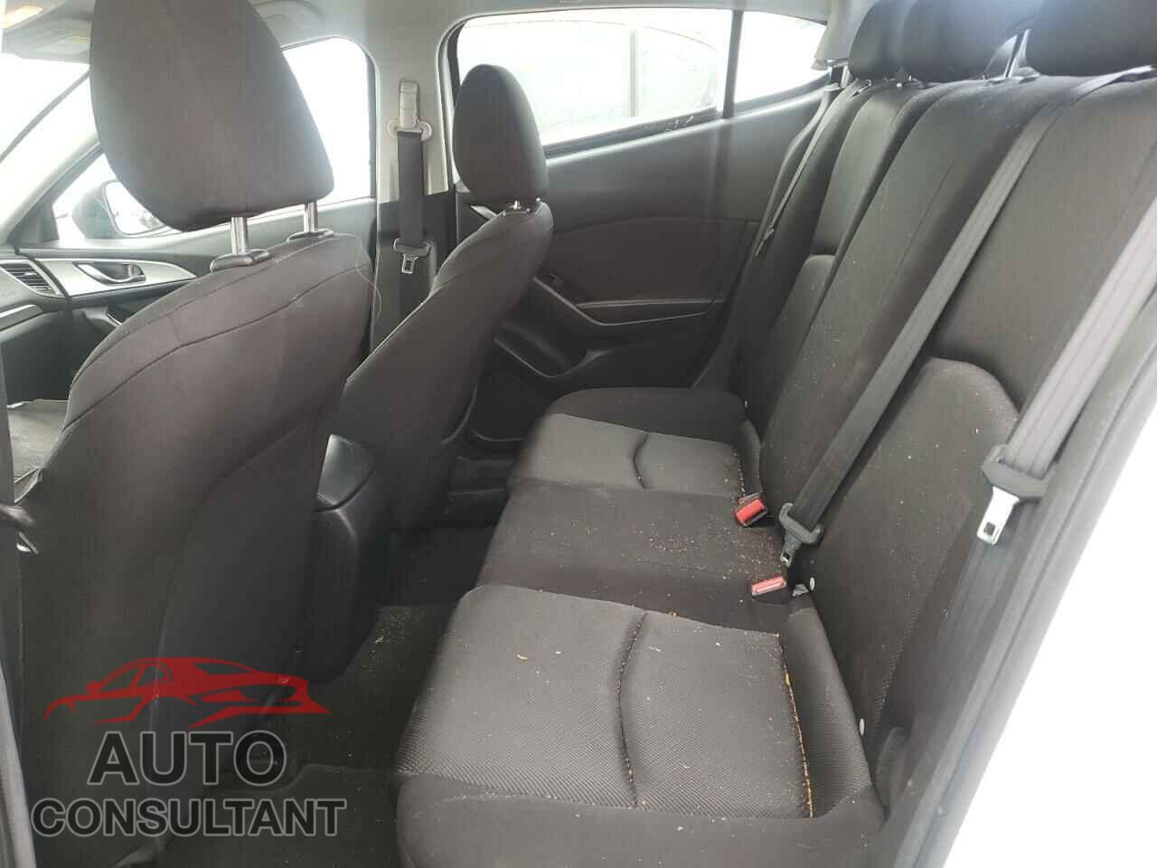 MAZDA 3 2017 - 3MZBN1U76HM122391