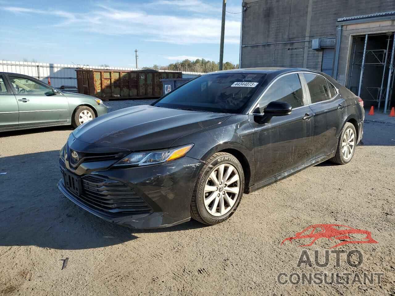 TOYOTA CAMRY 2018 - JTNB11HK8J3014600