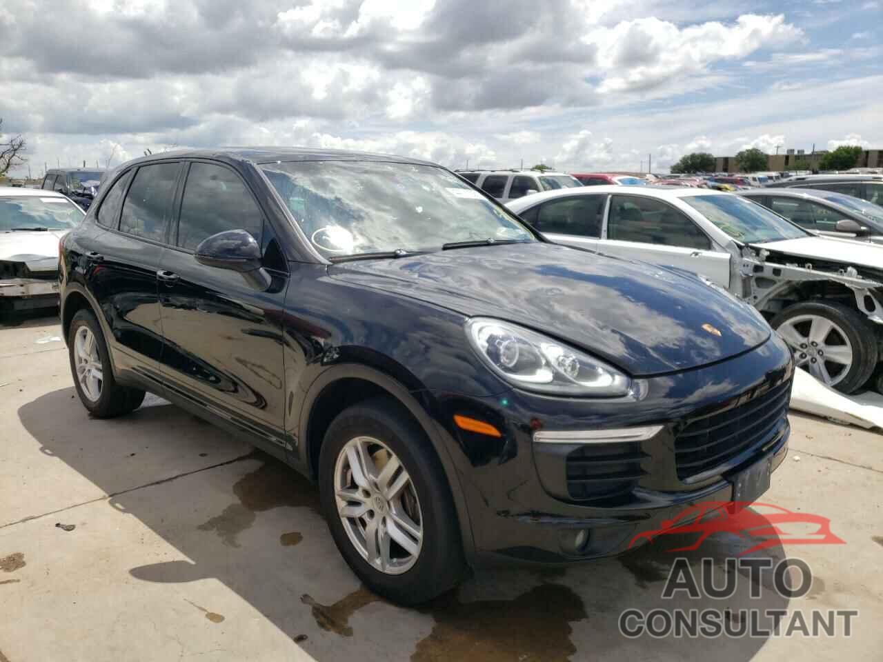 PORSCHE CAYENNE 2016 - WP1AA2A25GLA00810