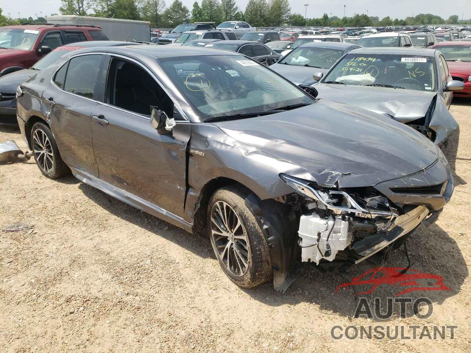 TOYOTA CAMRY 2019 - 4T1B21HK1KU520973