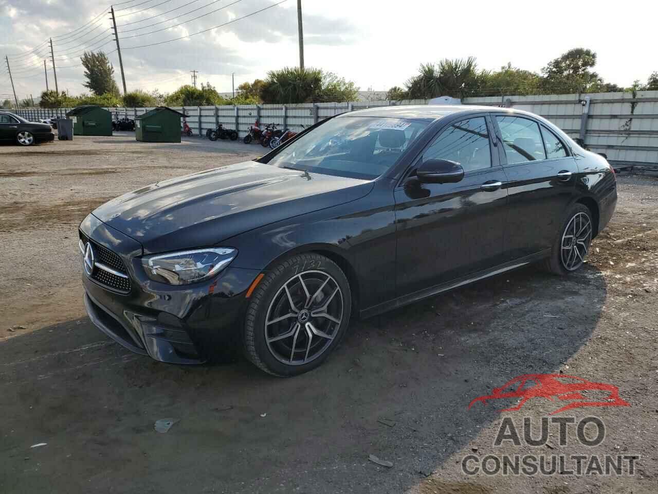 MERCEDES-BENZ E-CLASS 2023 - W1KZF8DB3PB185696