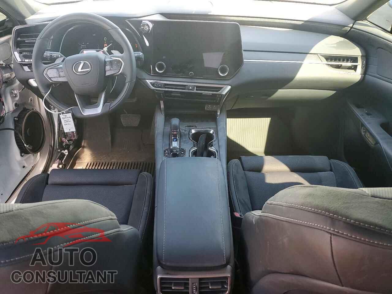 LEXUS UNKNOWN 2025 - 2T2BBMCA1SC101342