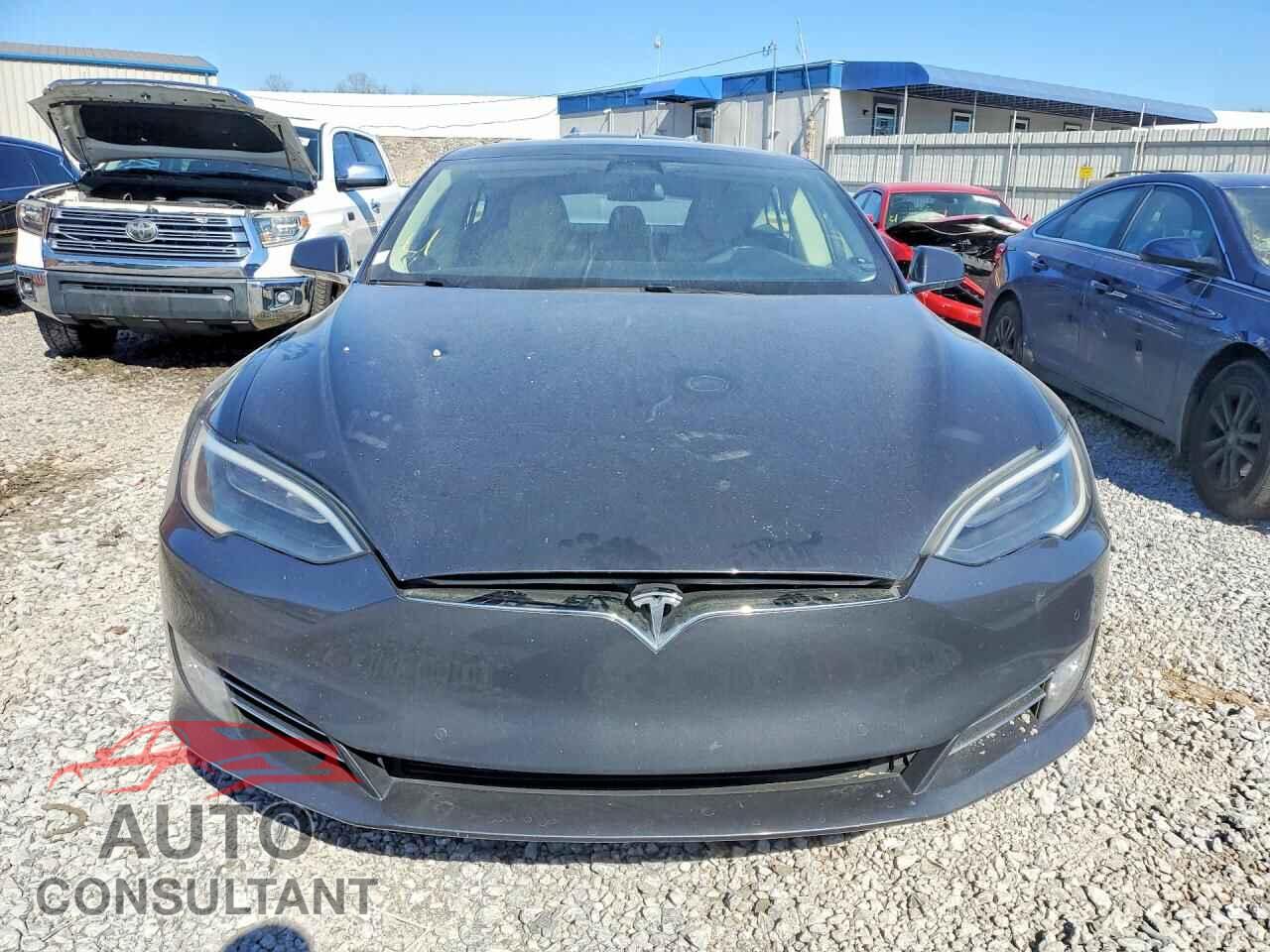 TESLA MODEL S 2017 - 5YJSA1E49HF196041