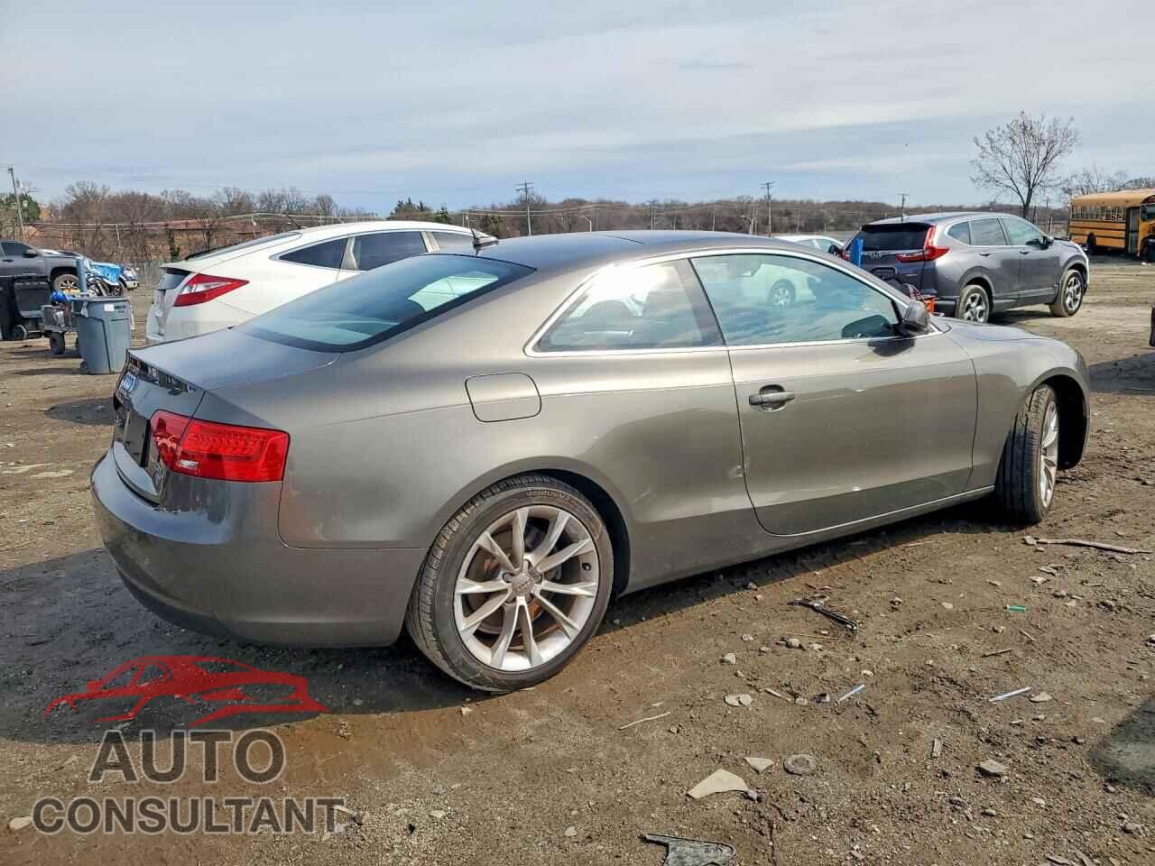 AUDI A5 2014 - WAUCFAFR0EA009027