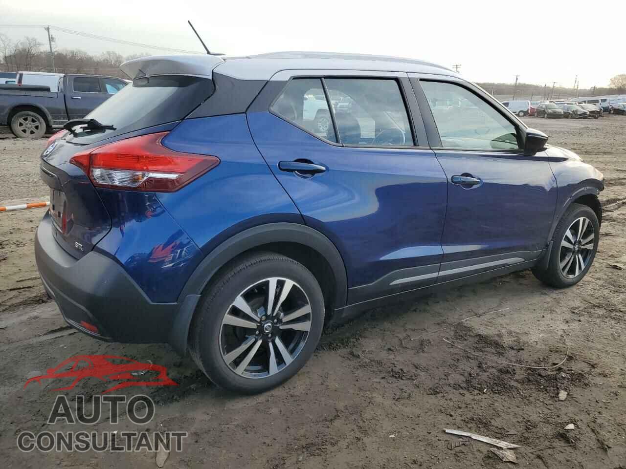 NISSAN KICKS 2019 - 3N1CP5CU3KL560608