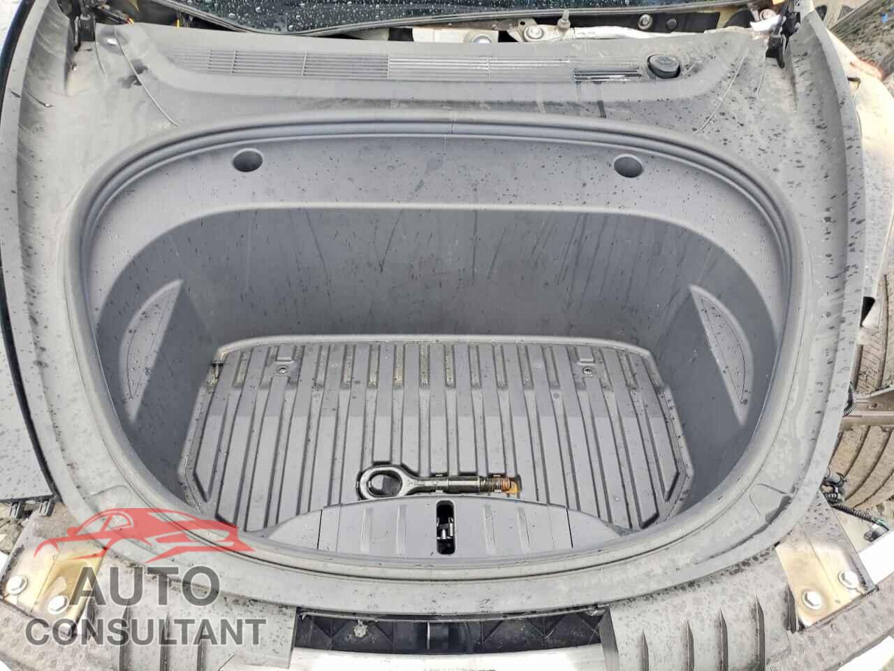 TESLA MODEL 3 2023 - 5YJ3E1EA0PF554463