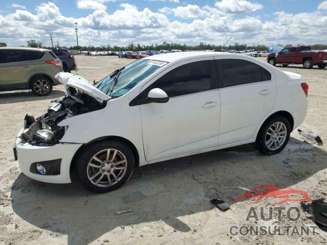 CHEVROLET SONIC 2016 - 1G1JC5SH3G4178427