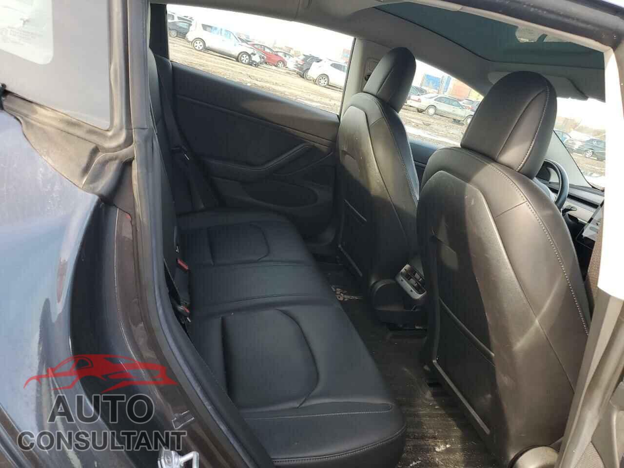 TESLA MODEL 3 2018 - 5YJ3E1EA6JF006023