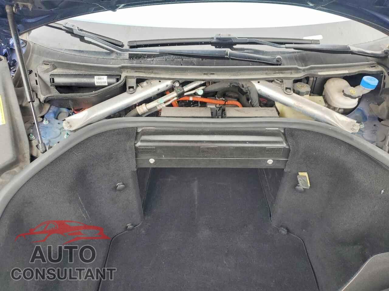 TESLA MODEL S 2015 - 5YJSA1E13FF106353