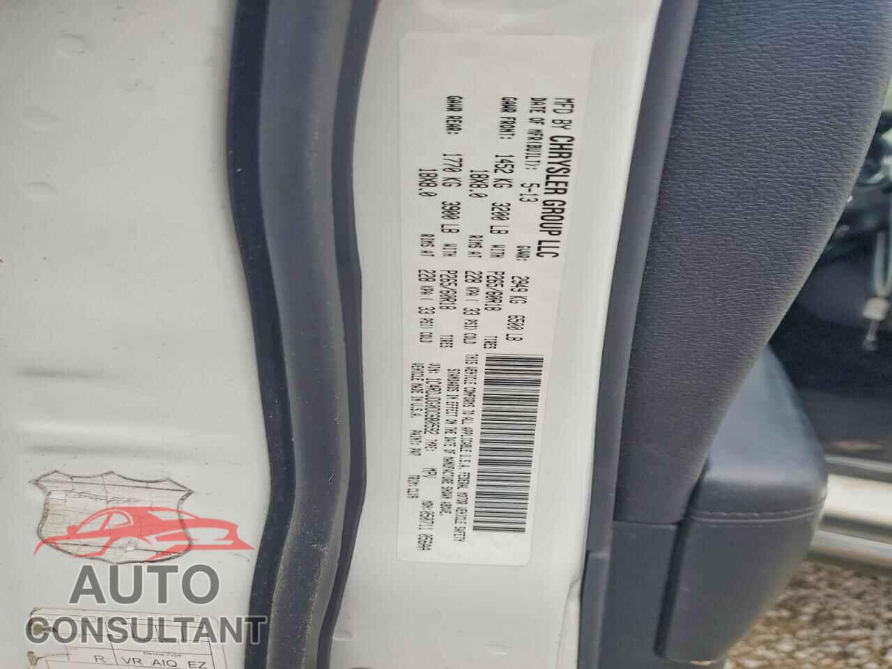 DODGE DURANGO 2013 - 1C4RDJDG0DC680592