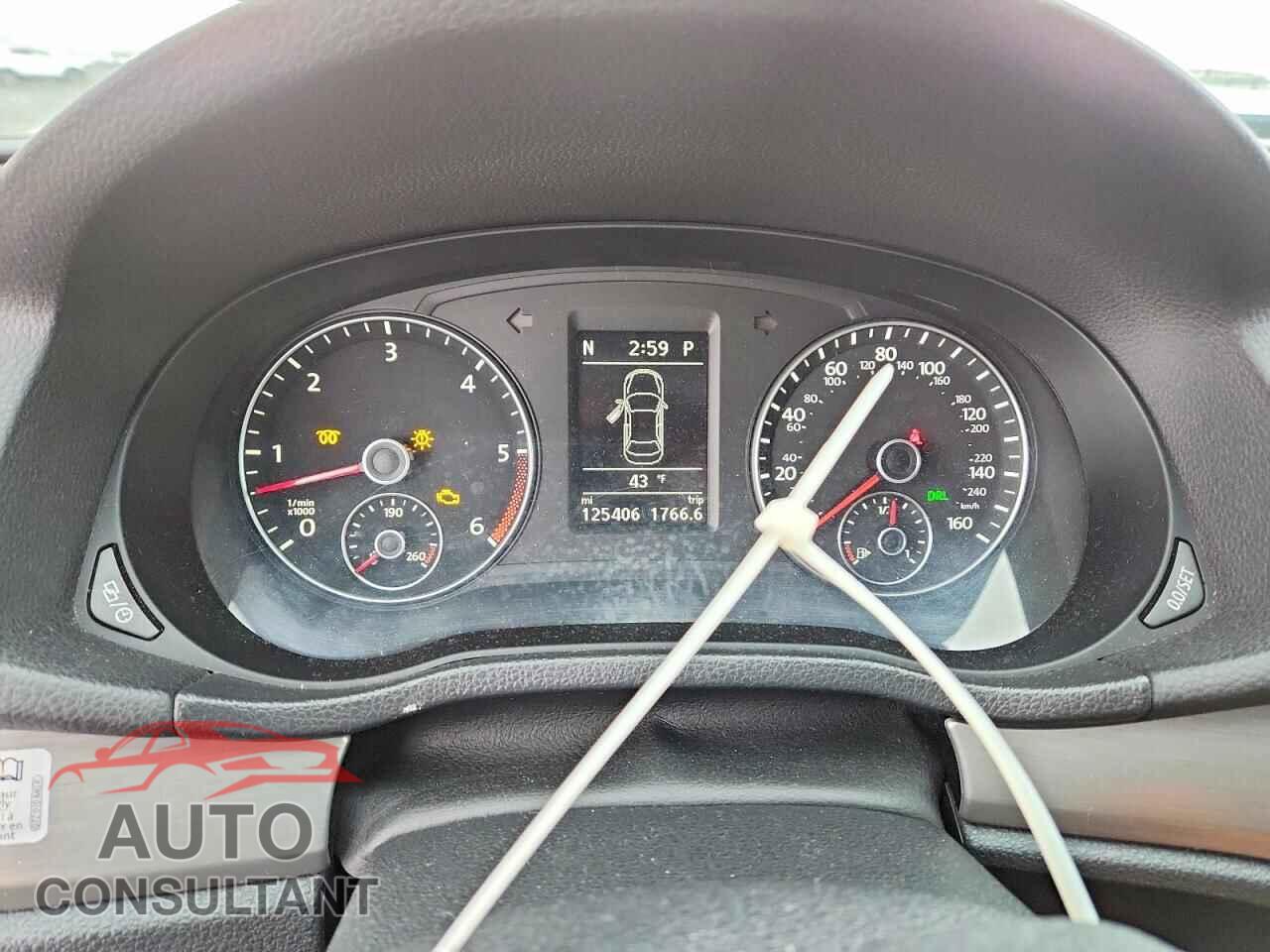 VOLKSWAGEN PASSAT 2014 - 1VWBN7A34EC001439