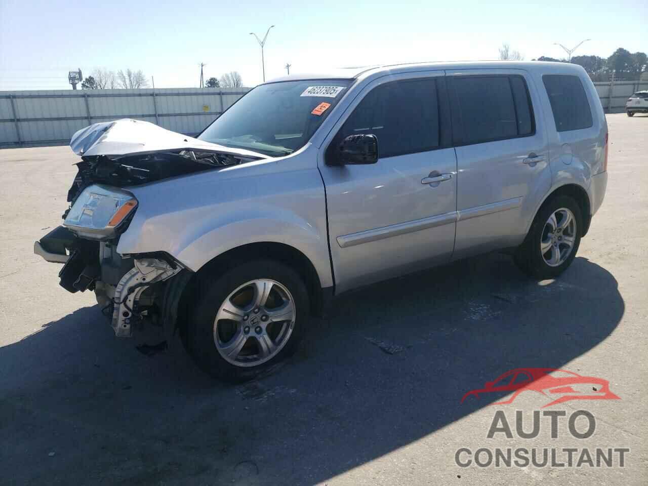 HONDA PILOT 2015 - 5FNYF4H50FB070195