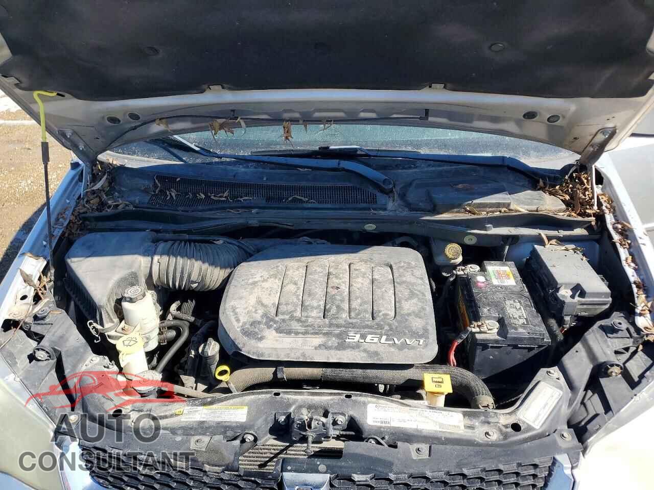 DODGE CARAVAN 2012 - 2C4RDGCG5CR318476
