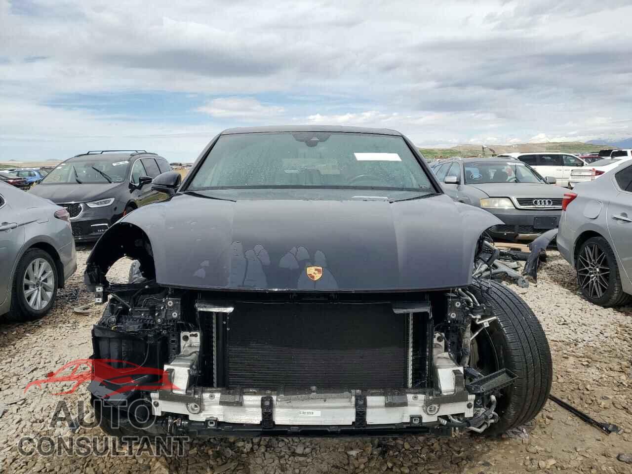 PORSCHE CAYENNE 2019 - WP1AA2AY3KDA14213