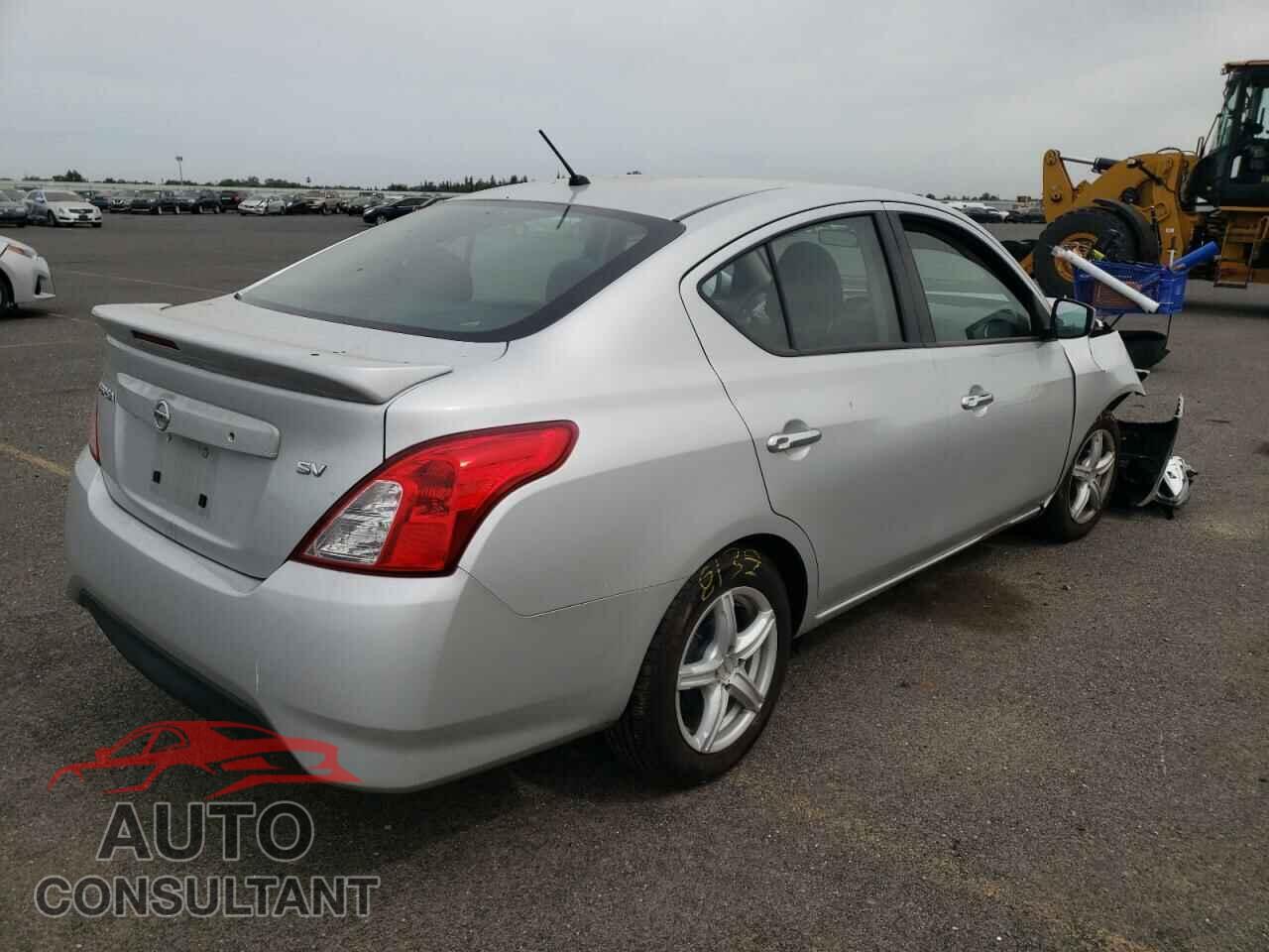 NISSAN VERSA 2019 - 3N1CN7AP5KL854445
