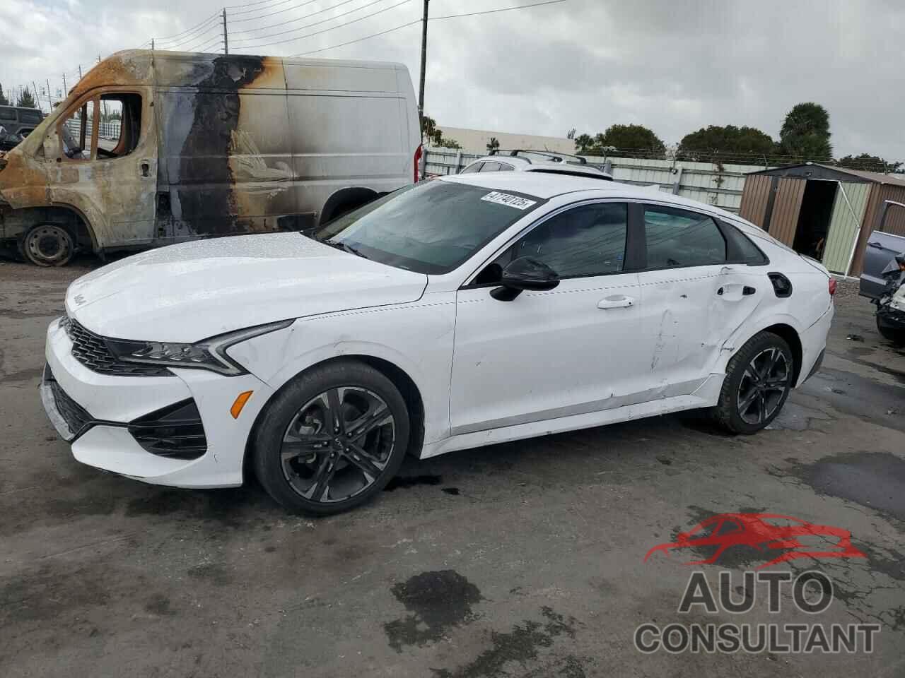 KIA K5 2022 - 5XXG64J23NG124306