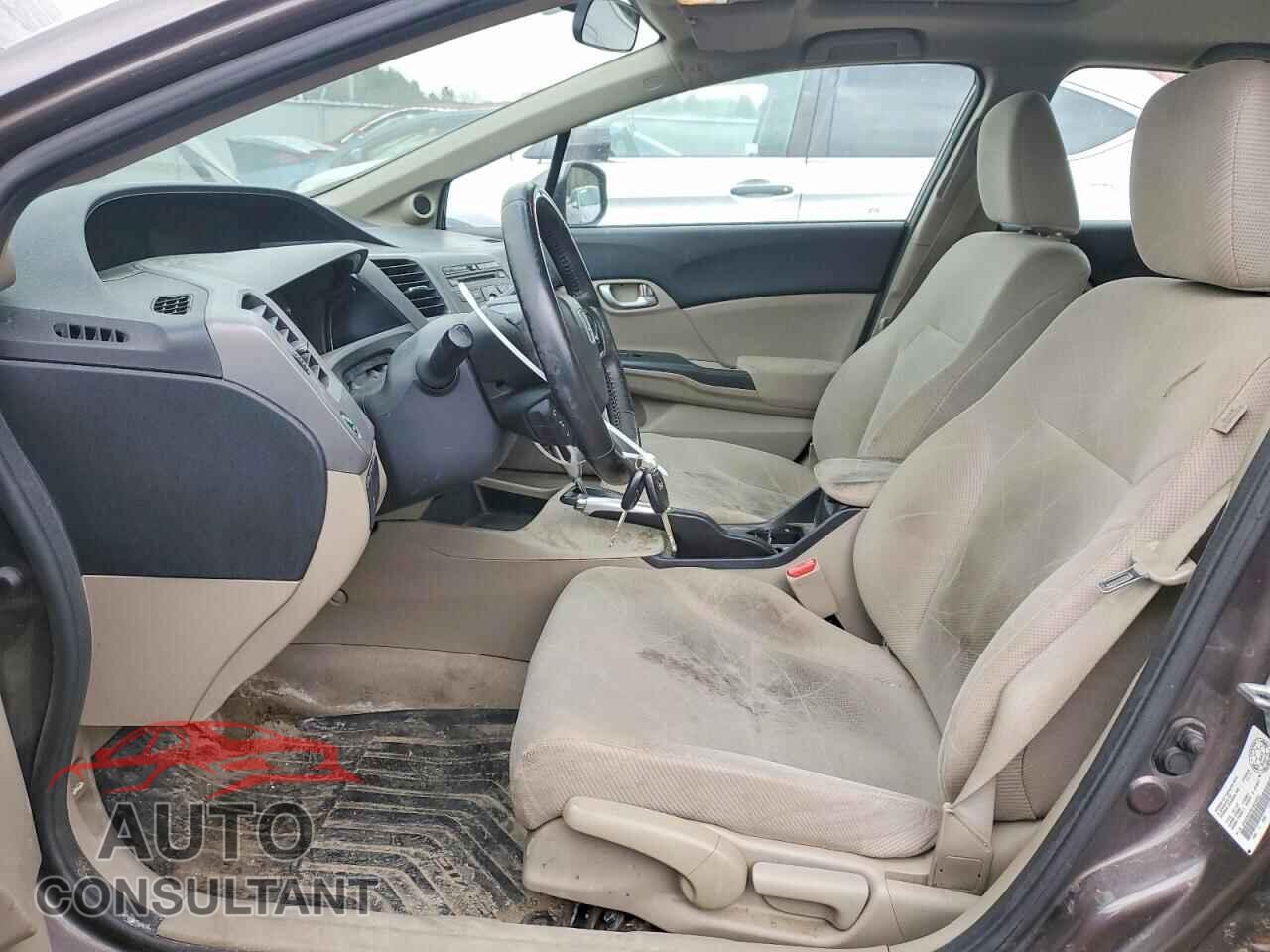 HONDA CIVIC 2012 - 2HGFB2F59CH016055