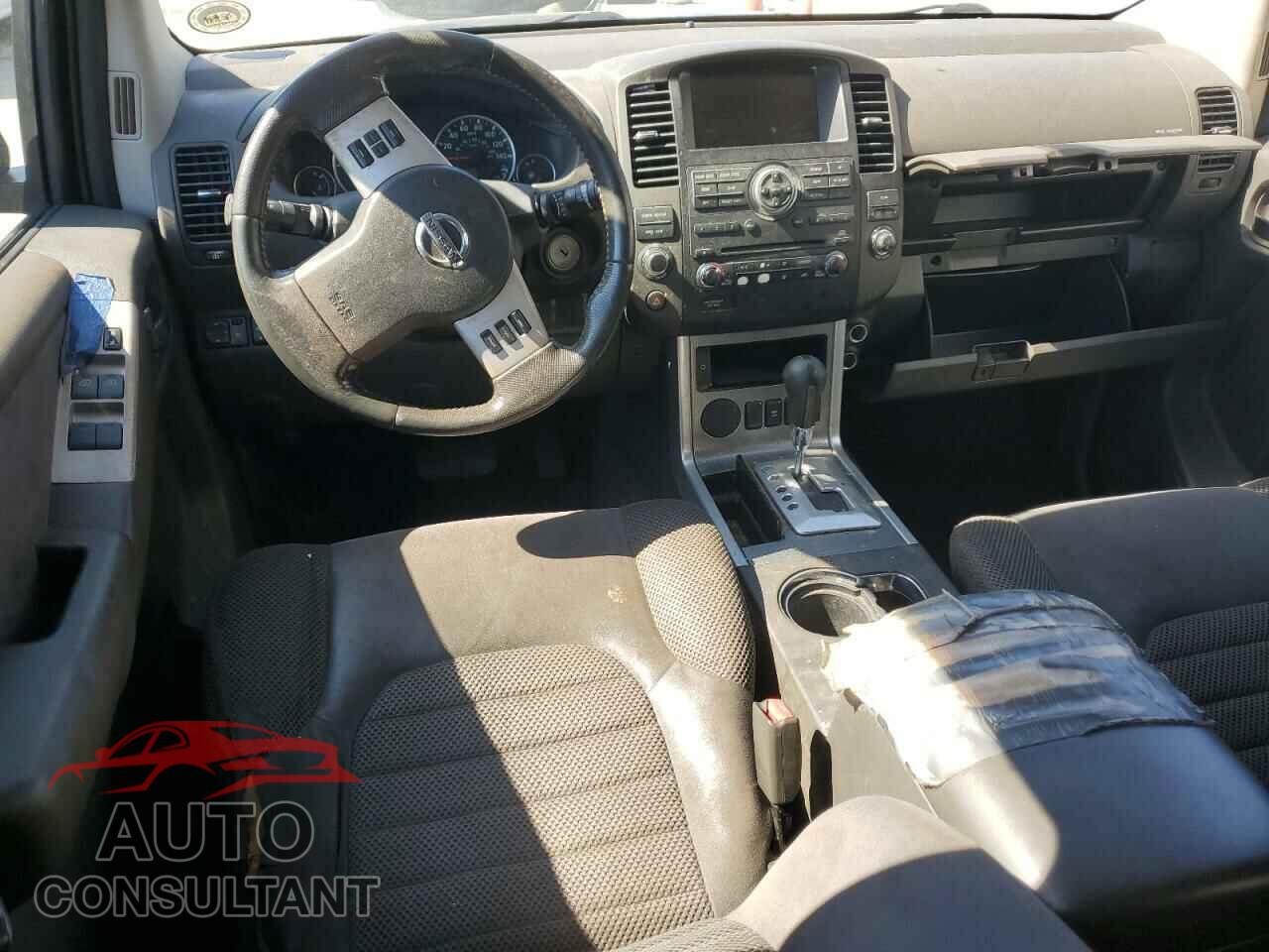 NISSAN PATHFINDER 2011 - 5N1AR1NN8BC601660