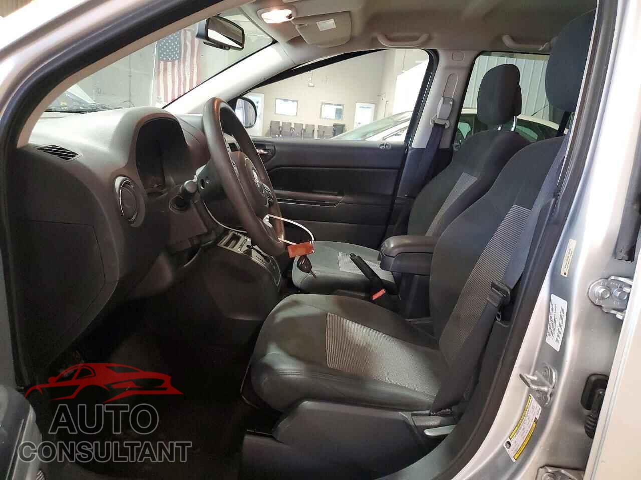 JEEP COMPASS 2013 - 1C4NJDBB3DD249206