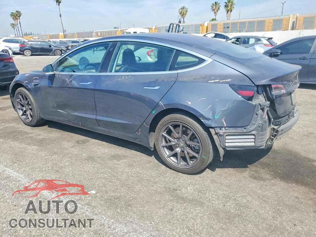 TESLA MODEL 3 2018 - 5YJ3E1EA6JF158271