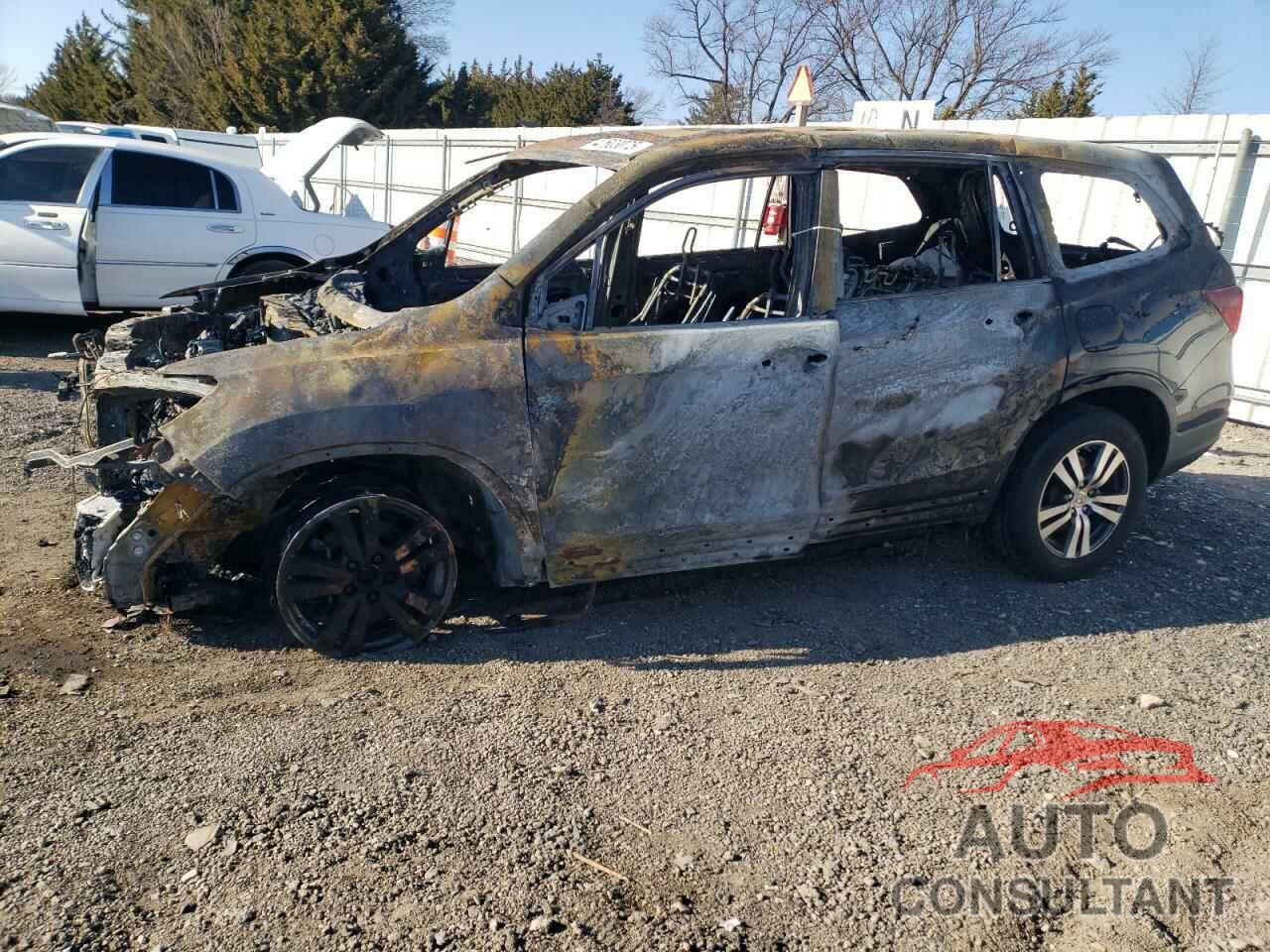 HONDA PILOT 2017 - 5FNYF6H32HB008391