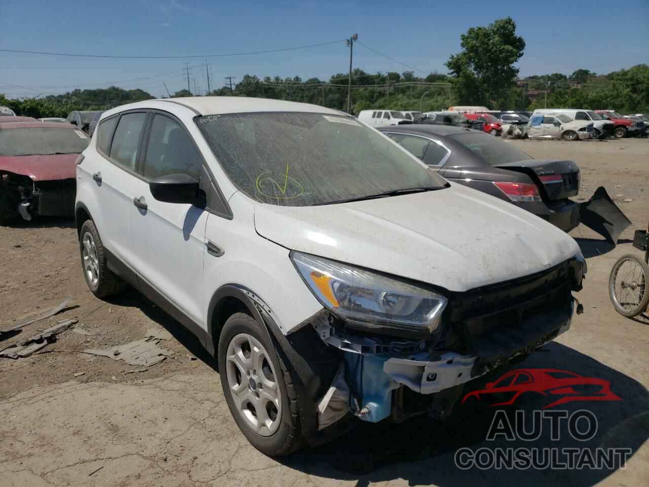 FORD ESCAPE 2017 - 1FMCU0F71HUB19892