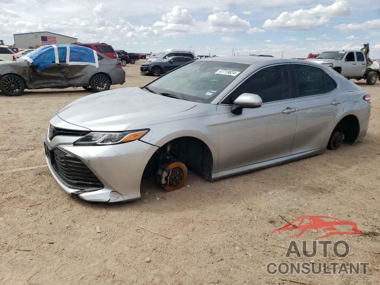 TOYOTA CAMRY 2018 - 4T1B11HKXJU034552