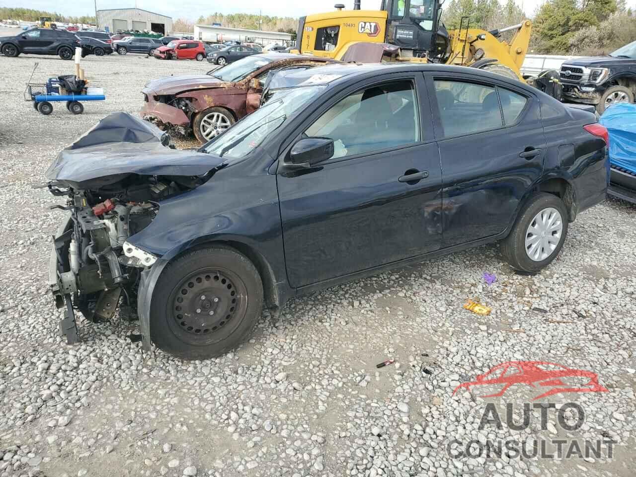 NISSAN VERSA 2019 - 3N1CN7AP1KL810300