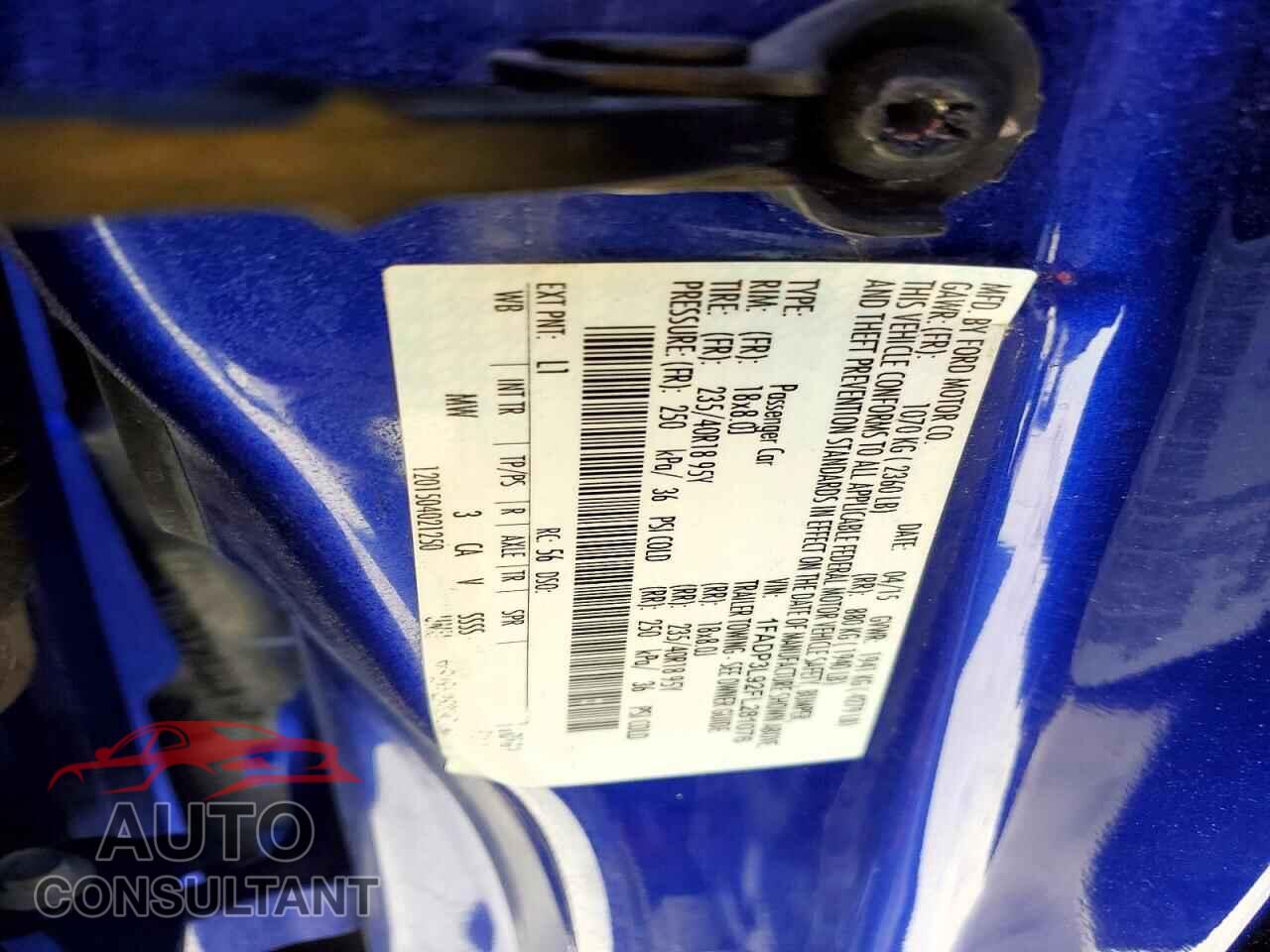 FORD FOCUS 2015 - 1FADP3L92FL281076