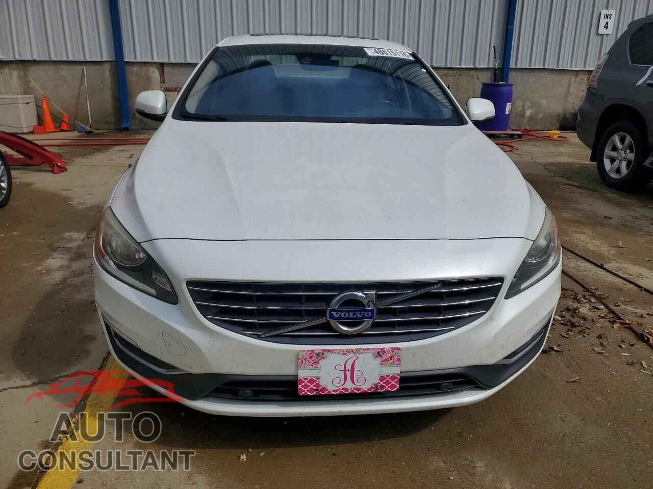 VOLVO S60 2015 - YV126MFK5F1340149