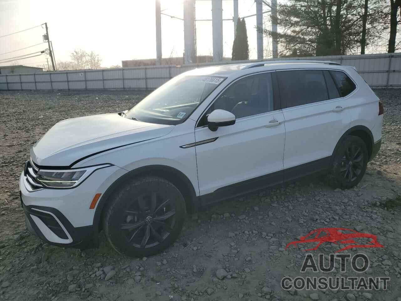 VOLKSWAGEN TIGUAN 2022 - 3VV2B7AX4NM070405