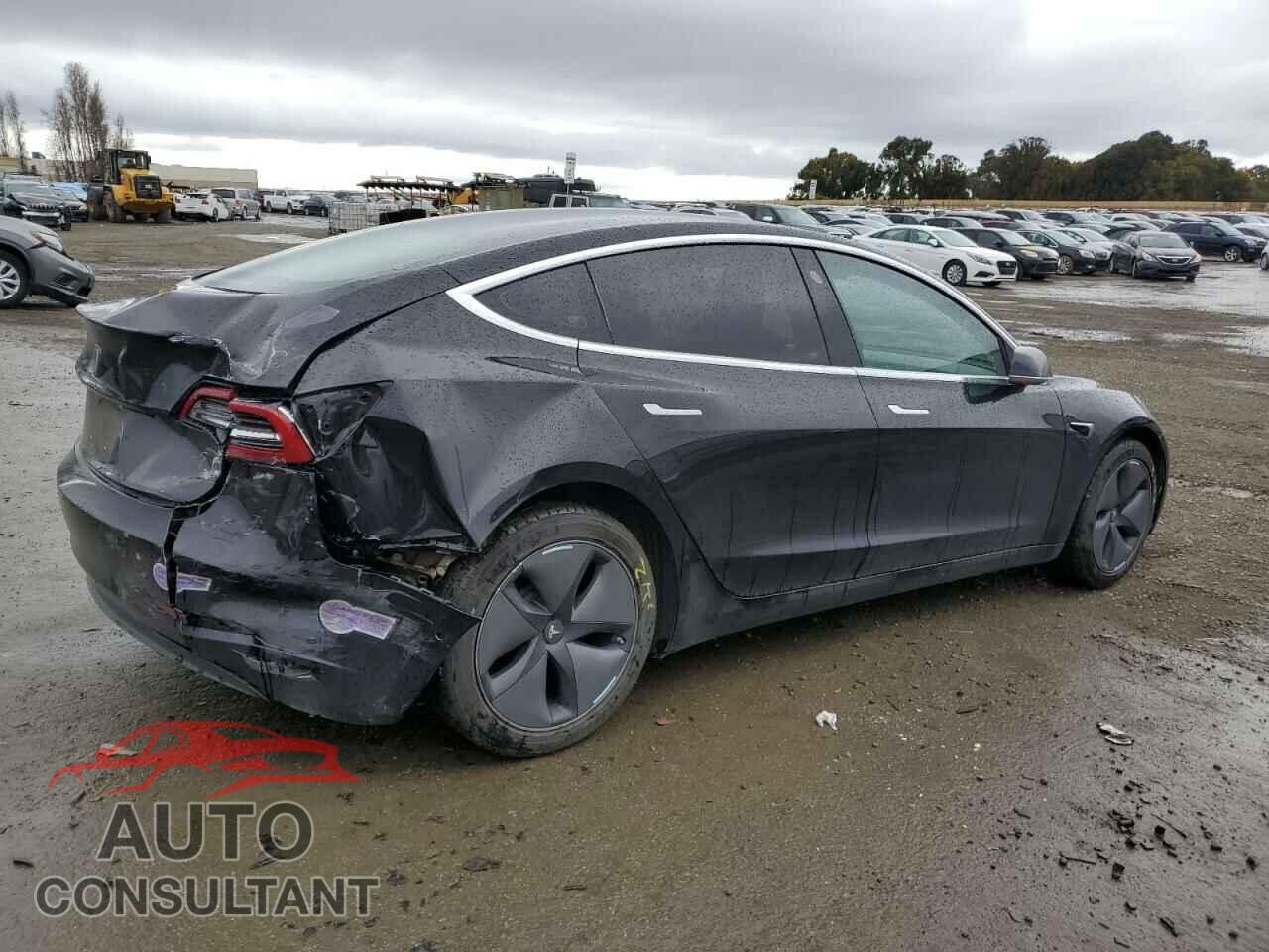 TESLA MODEL 3 2018 - 5YJ3E1EA4JF156518