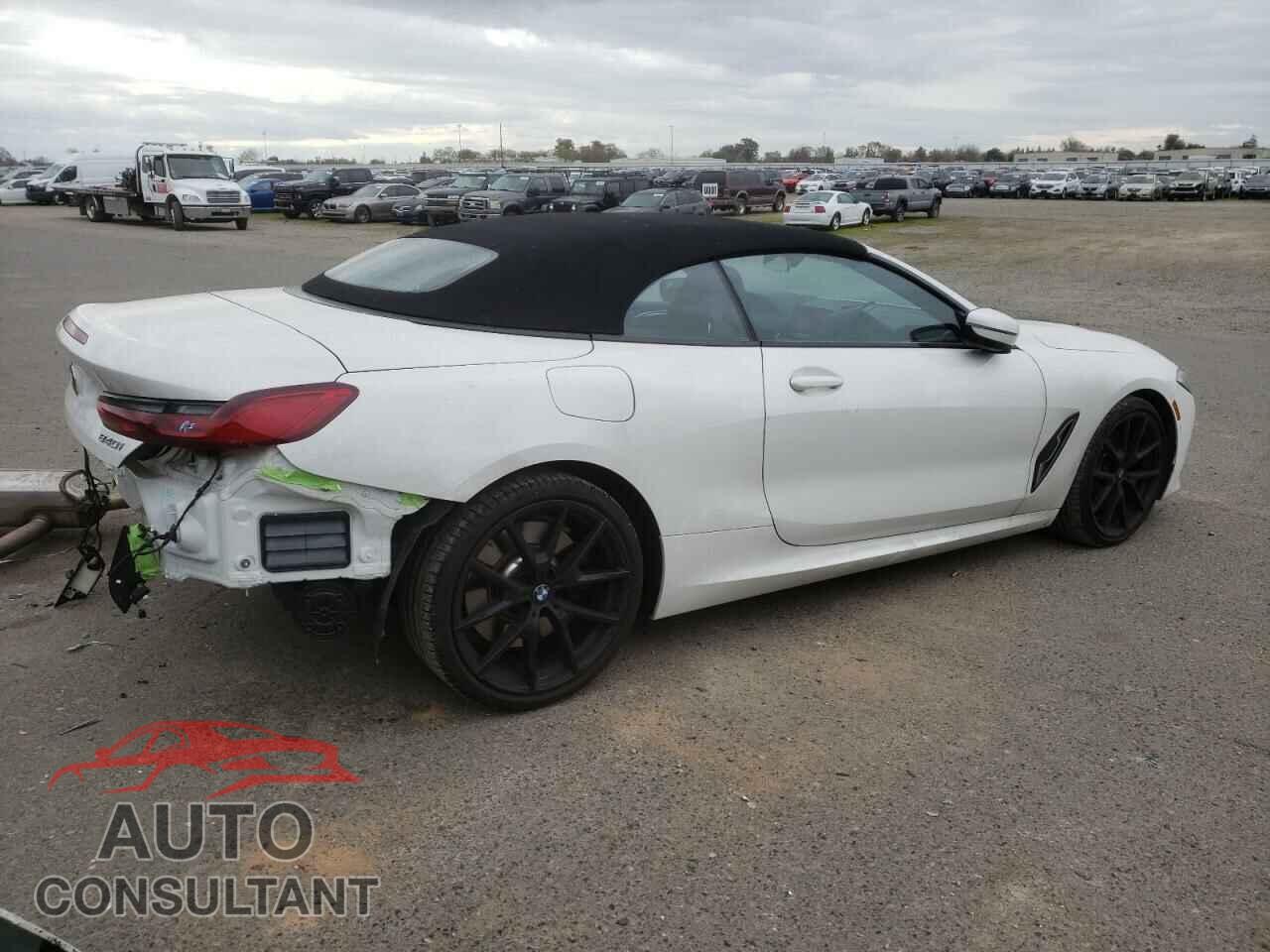 BMW 8 SERIES 2022 - WBADZ2C04NCK03233