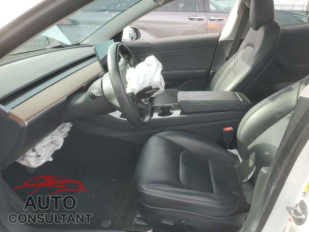 TESLA MODEL 3 2018 - 5YJ3E1EB7JF089096