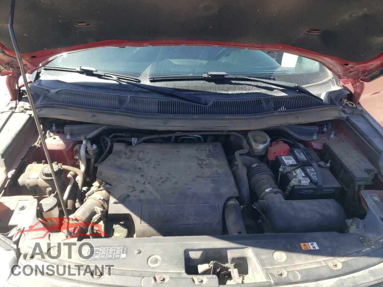 FORD EXPLORER 2018 - 1FM5K8GT2JGB55300