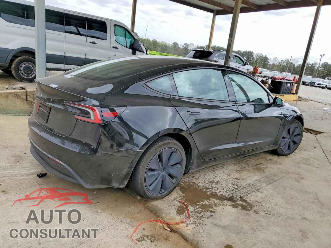 TESLA MODEL 3 2025 - 5YJ3E1EA0SF041156