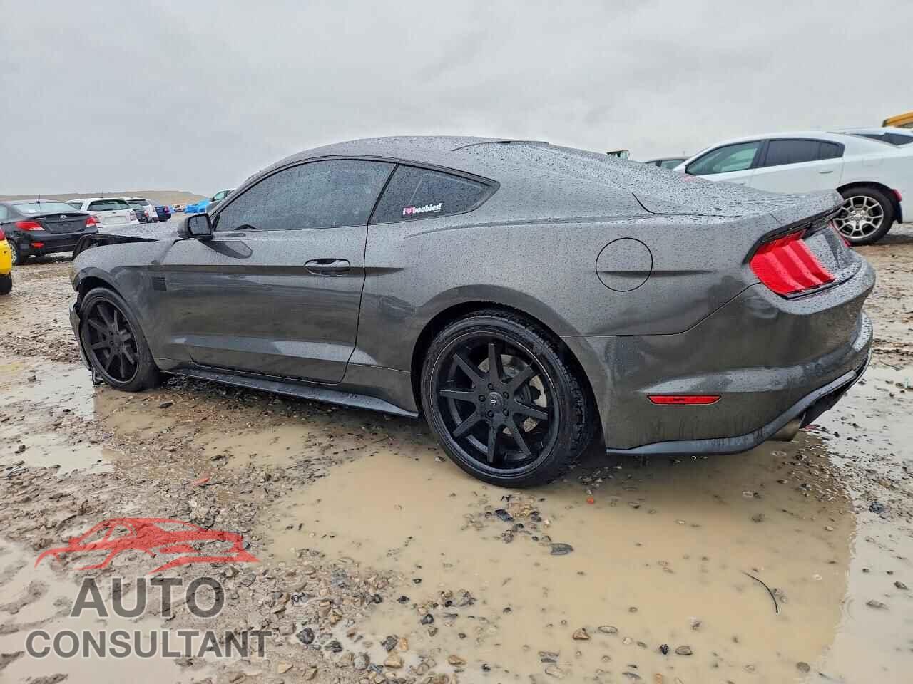 FORD MUSTANG 2018 - 1FA6P8THXJ5105094