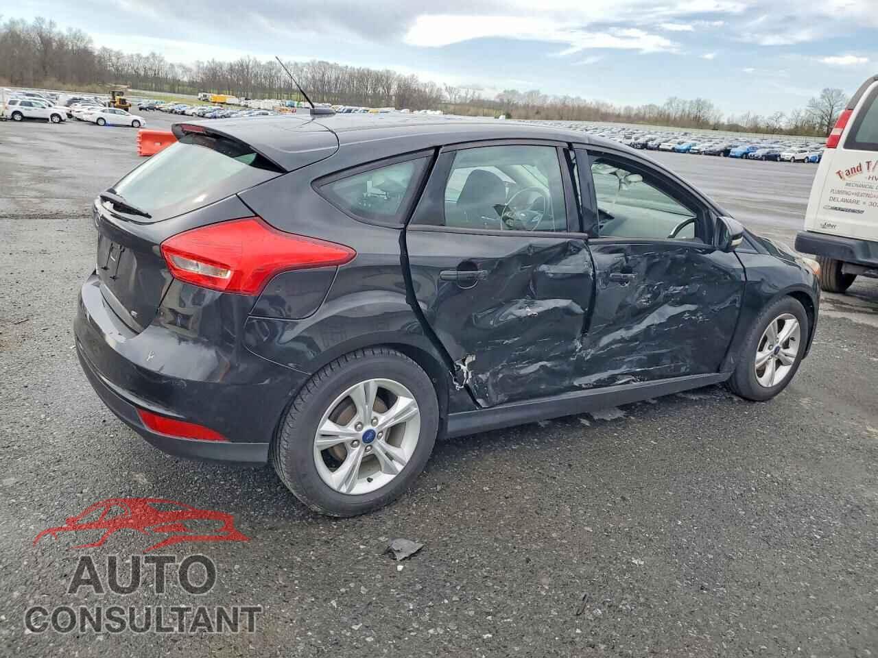 FORD FOCUS 2015 - 1FADP3K23FL291376