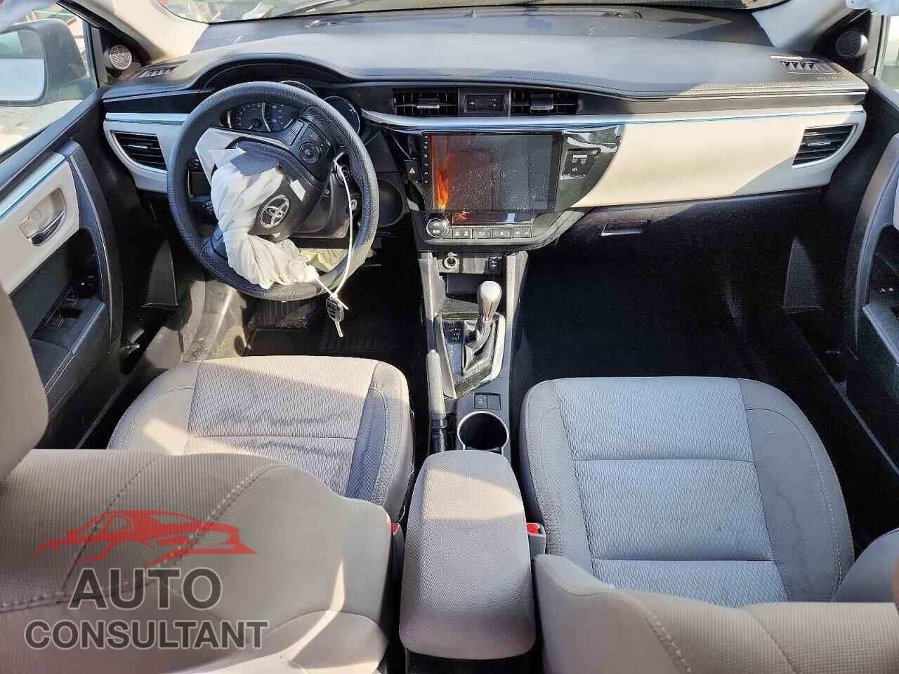TOYOTA COROLLA 2015 - 2T1BURHE3FC418293