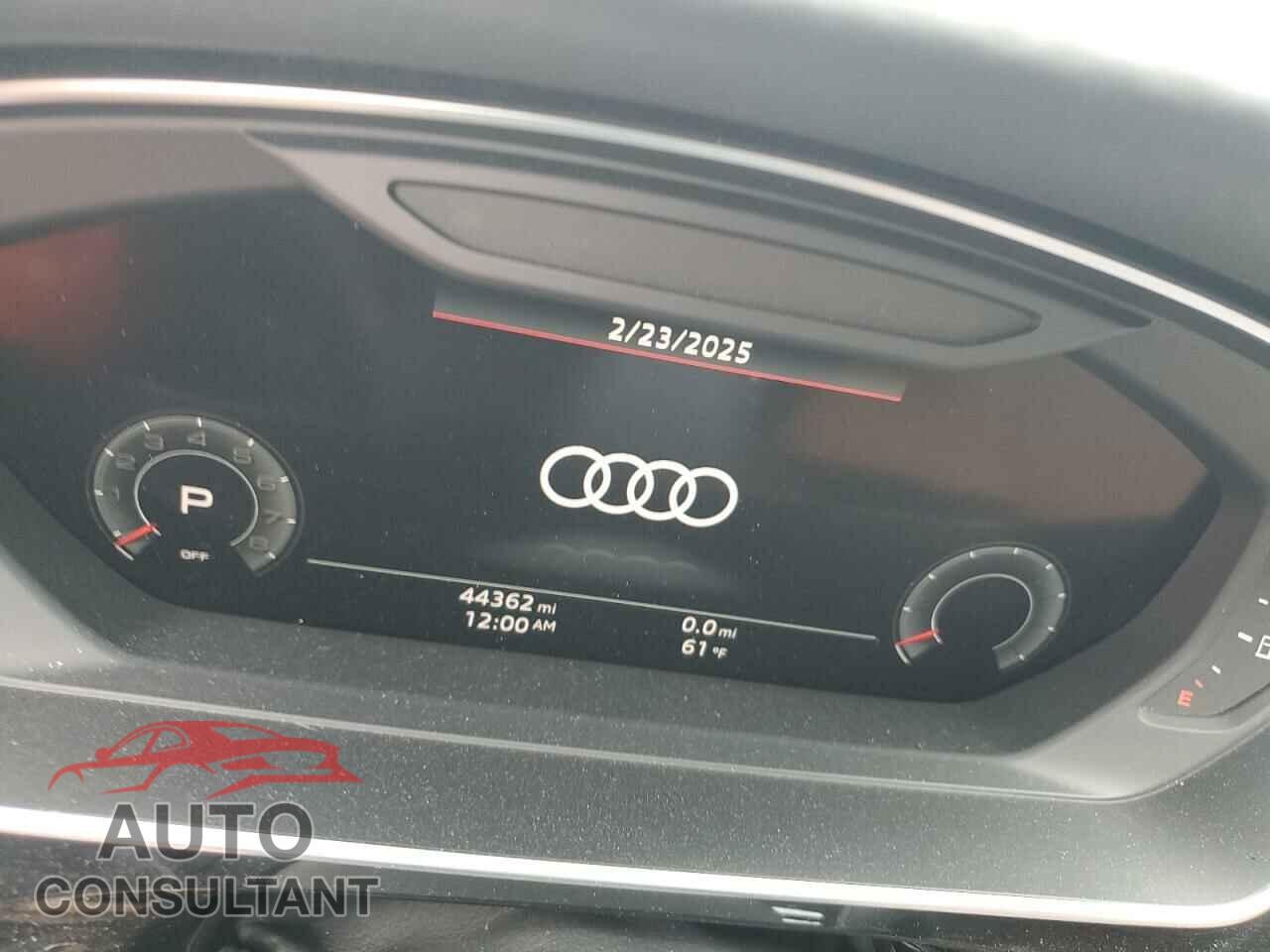 AUDI A8 2019 - WAU8DAF82KN009487