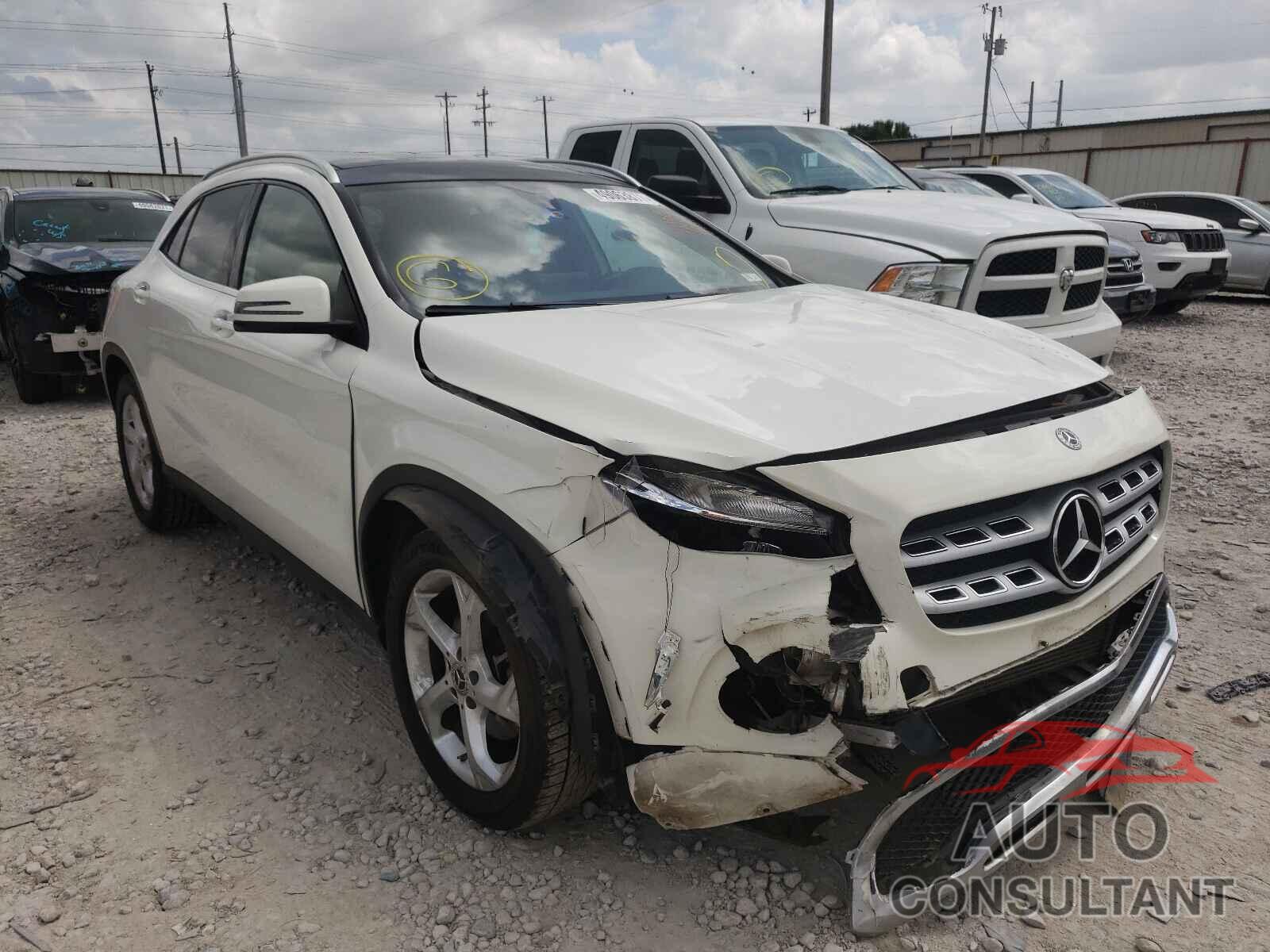 MERCEDES-BENZ GLA-CLASS 2018 - WDCTG4GB1JJ412053