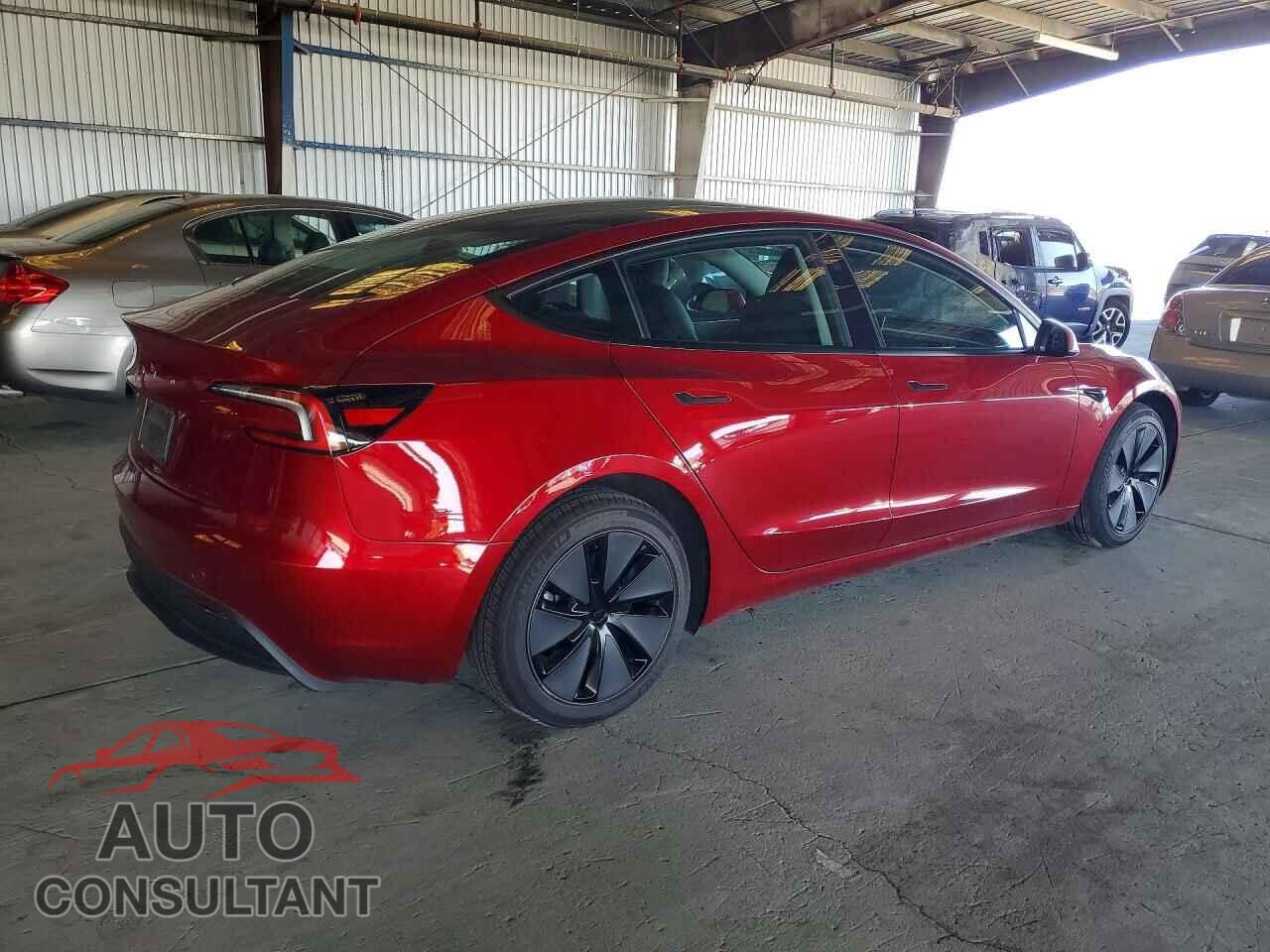 TESLA MODEL 3 2025 - 5YJ3E1EA9SF041642